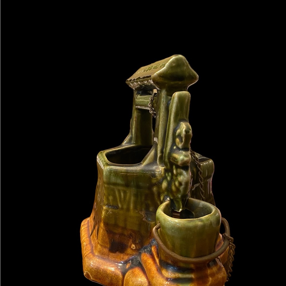 Vintage McCoy Pottery Ceramic Wishing Well Planter Green Brown Glaze EVC - Picture 3 of 6